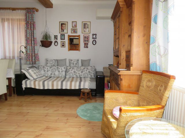 Eladó családi ház, Mosonmagyaróváron 99.5 M Ft, 5 szobás
