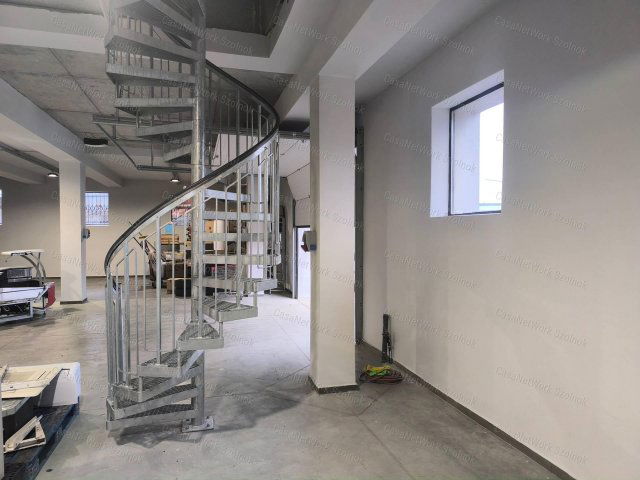 Kiadó üzlethelyiség, Szolnokon 625 E Ft / hó, 3 szobás