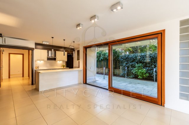 Eladó ikerház, Diósdon 199.5 M Ft, 6 szobás