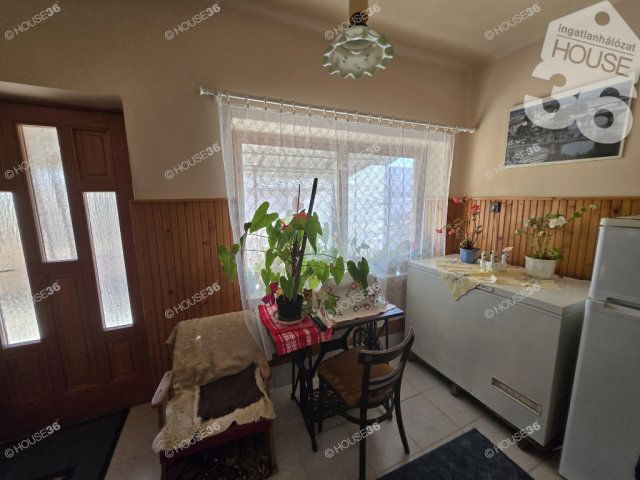 Eladó családi ház, Ágasegyházán 32.9 M Ft, 3 szobás