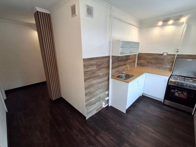 Eladó panellakás, Cegléden 48.9 M Ft, 2 szobás