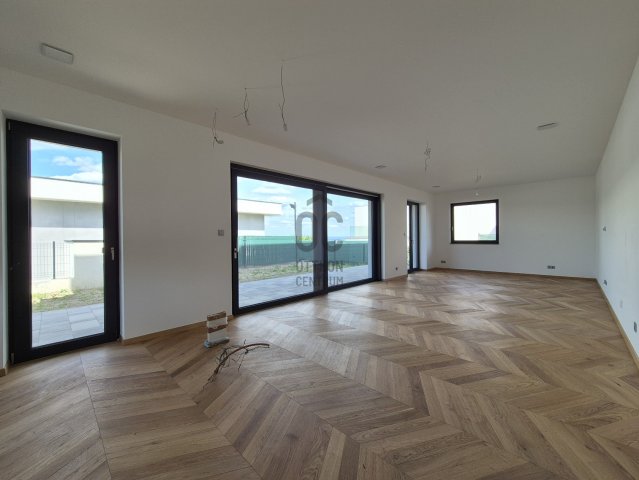 Eladó családi ház, Budapesten, III. kerületben 319 M Ft