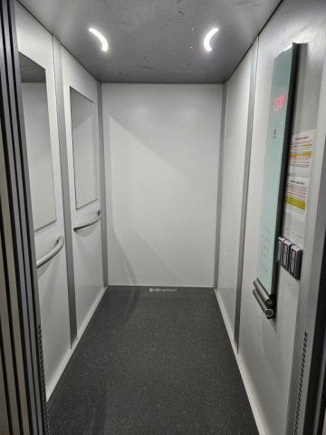 Eladó panellakás, Veszprémben 175 M Ft, 14 szobás