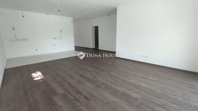 Eladó családi ház, Érden 145 M Ft, 4 szobás