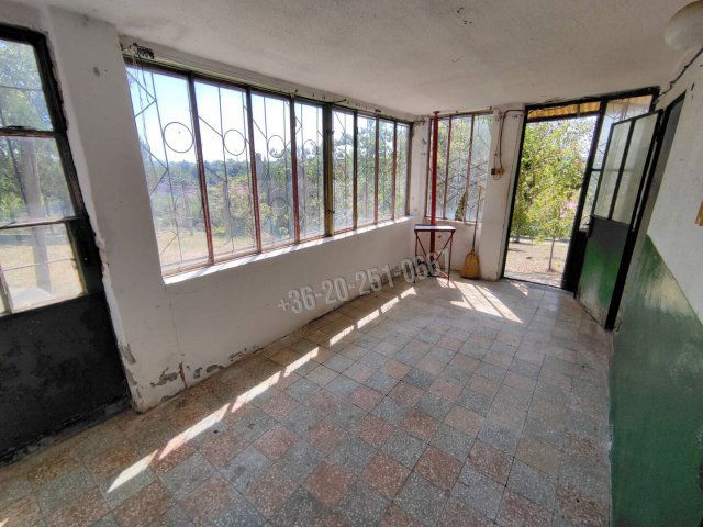 Eladó nyaraló, Mohácson 10 M Ft, 2 szobás / költözzbe.hu