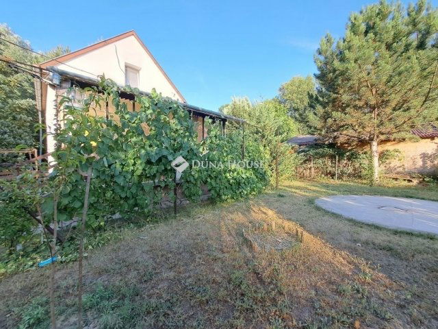 Eladó családi ház, Monorierdőn 37.8 M Ft, 3 szobás