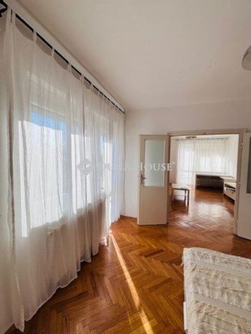 Eladó téglalakás, Pécsett 59.9 M Ft, 2 szobás