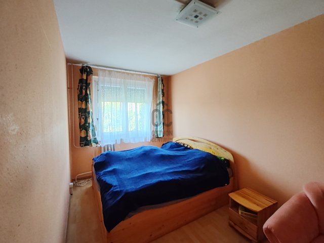 Eladó panellakás, Győrött 49.9 M Ft, 2 szobás
