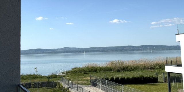 Eladó téglalakás, Balatonszemesen 129.9 M Ft, 3 szobás
