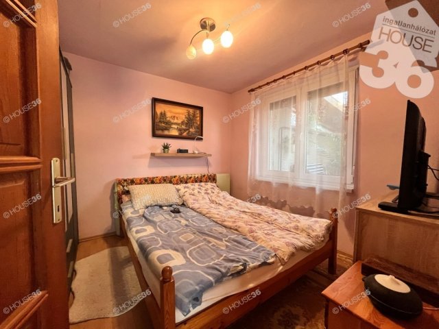 Eladó családi ház, Kecskeméten 123.9 M Ft, 7 szobás