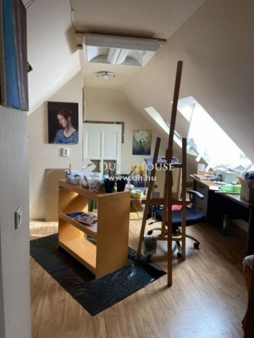 Eladó ikerház, Pécsett 97 M Ft, 5 szobás / költözzbe.hu