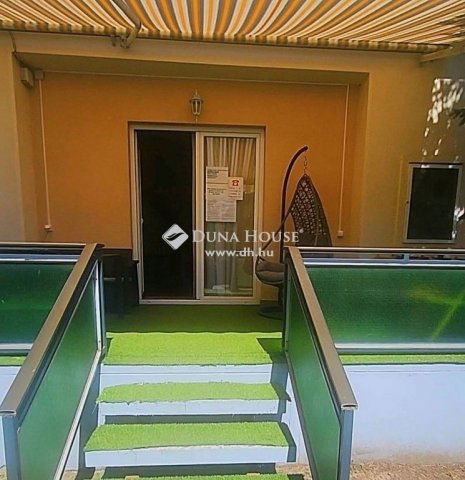 Eladó családi ház, Dabason 159 M Ft, 8 szobás
