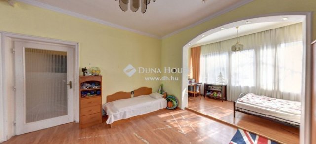 Eladó családi ház, Budapesten, II. kerületben 590 M Ft