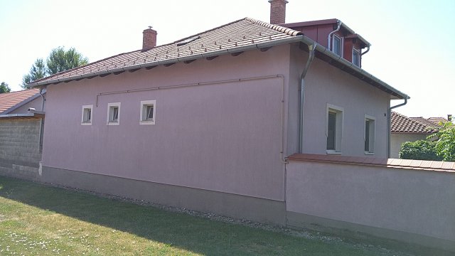 Eladó családi ház, Oslin 77.964 M Ft, 3 szobás