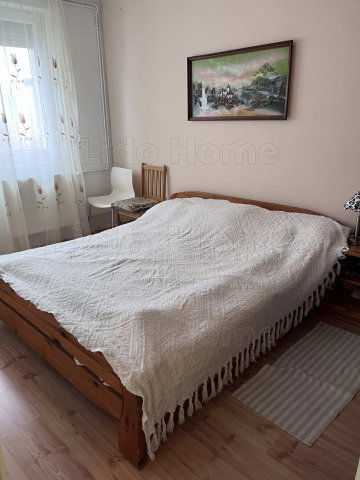 Eladó panellakás, Siófokon 49.9 M Ft, 2 szobás