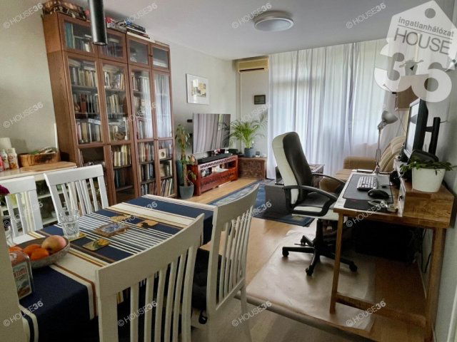 Eladó téglalakás, Kecskeméten 52.9 M Ft, 2 szobás