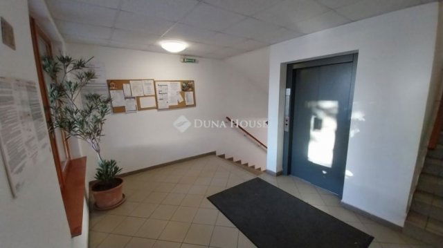 Eladó téglalakás, Budapesten, XVIII. kerületben 71.2 M Ft