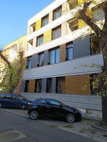 Eladó téglalakás, Szolnokon 59.8 M Ft, 2 szobás