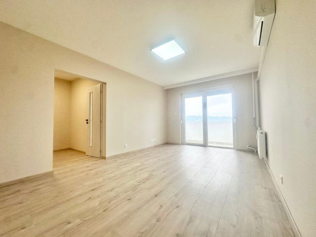 Eladó panellakás, Budapesten, III. kerületben 74.4 M Ft