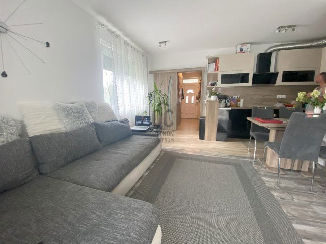 Eladó sorház, Gödön 120.9 M Ft, 4 szobás / költözzbe.hu