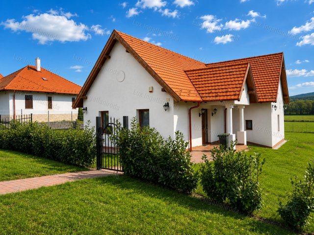 Eladó családi ház, Vértessomlón 128 M Ft, 3+1 szobás