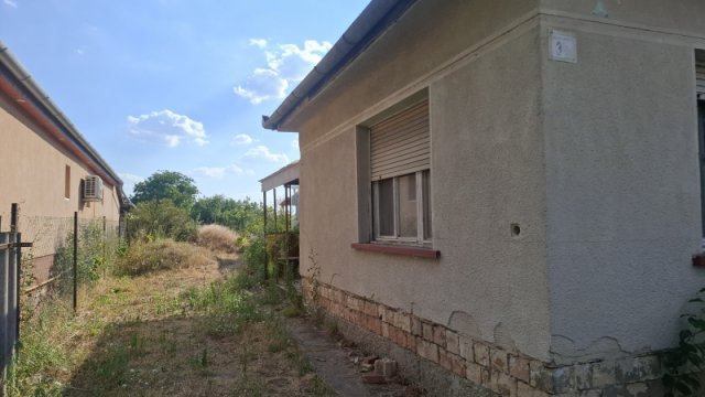 Eladó családi ház, Örkényen 19 M Ft, 2 szobás