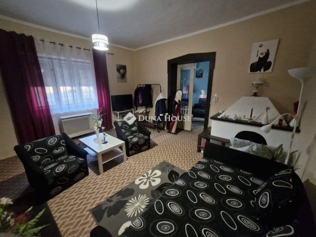 Eladó ikerház, Kisteleken 55 M Ft, 2 szobás