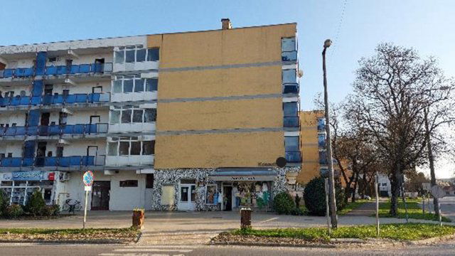 Eladó téglalakás, Lentiben 20 M Ft, 3 szobás