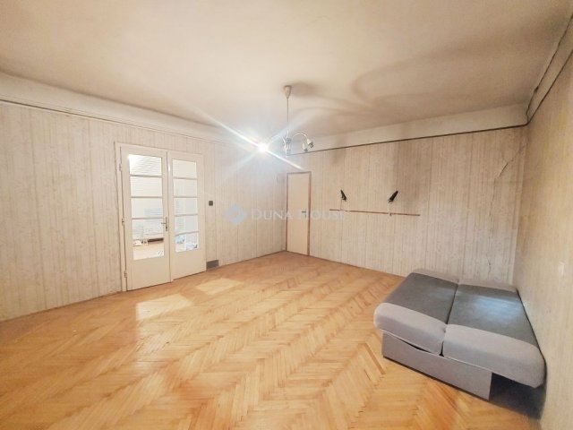 Eladó családi ház, Gödöllőn 105.5 M Ft, 3 szobás