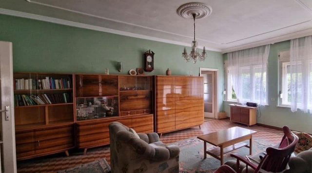 Eladó családi ház, Kecelen 29.8 M Ft, 5 szobás