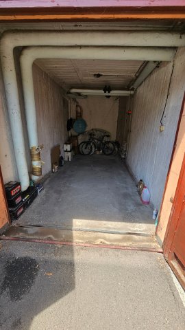 Eladó garázs, Szegeden, Vedres utcában 9.5 M Ft