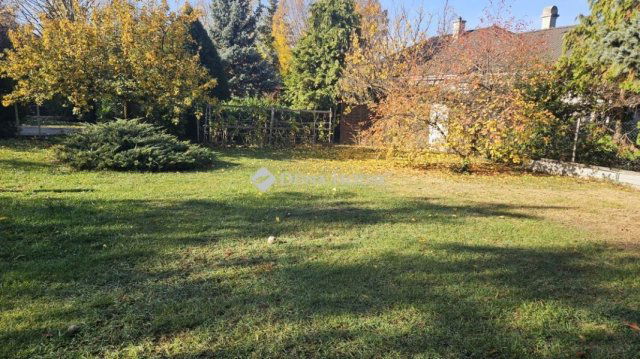 Eladó családi ház, Székesfehérvárott 135 M Ft, 5 szobás