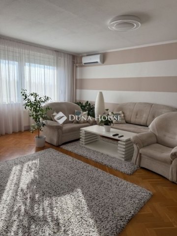 Eladó panellakás, Budapesten, XVI. kerületben 95.9 M Ft, 4 szobás