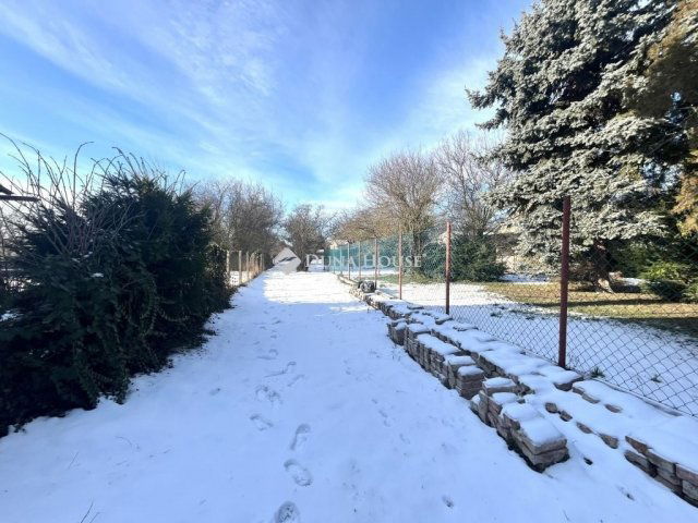 Eladó telek, Kápolnásnyéken 42.6 M Ft / költözzbe.hu