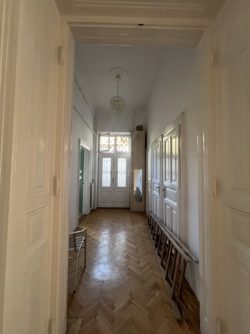 Kiadó téglalakás, albérlet, VI. kerületben, Hajós utcában