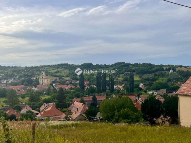 Eladó telek, Mecseknádasdon 9.8 M Ft / költözzbe.hu