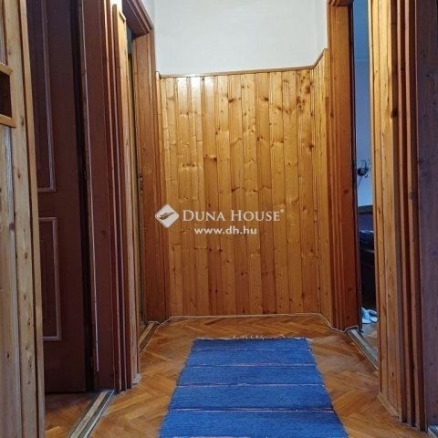 Eladó ikerház, Pécsett 66 M Ft, 4 szobás / költözzbe.hu