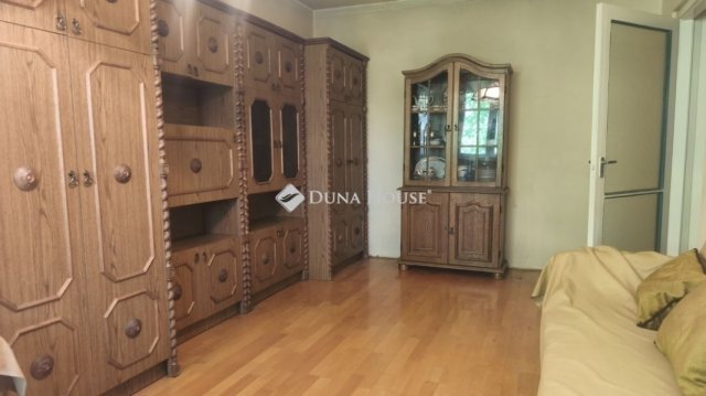 Eladó panellakás, Budapesten, III. kerületben 81 M Ft, 3 szobás