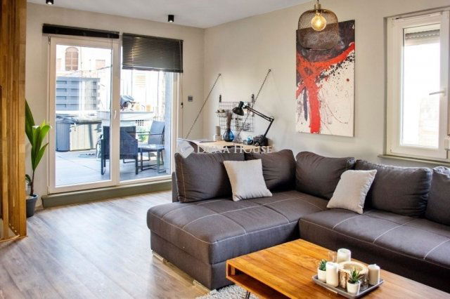 Eladó téglalakás, Budapesten, V. kerületben 189 M Ft, 2 szobás