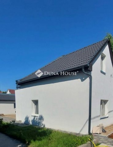 Eladó családi ház, Budapesten, XVI. kerületben, János utcában