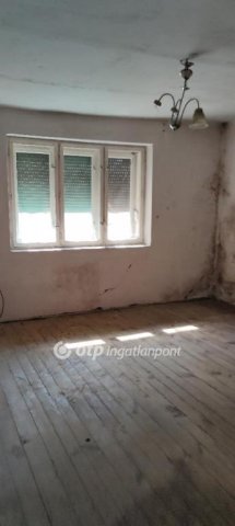 Eladó családi ház, Badacsonytomajon 45 M Ft, 2 szobás