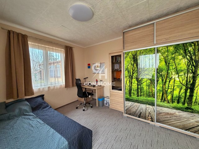 Eladó családi ház, Nemesvámoson 149.99 M Ft, 3+3 szobás