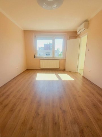 Eladó téglalakás, Miskolcon 23.9 M Ft, 1+1 szobás