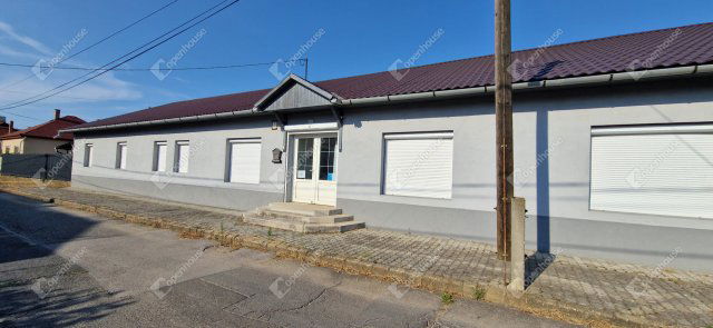 Eladó ipari ingatlan, Miskolcon 99 M Ft / költözzbe.hu