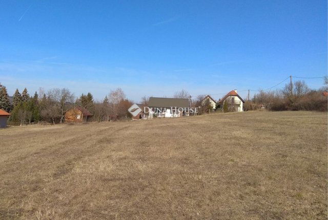 Eladó telek, Balatonfűzfőn 35.9 M Ft / költözzbe.hu