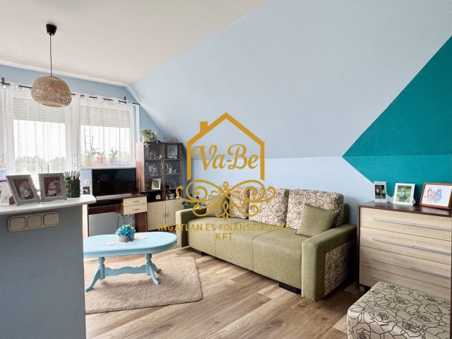 Eladó téglalakás, Egerben 74.9 M Ft, 3+2 szobás