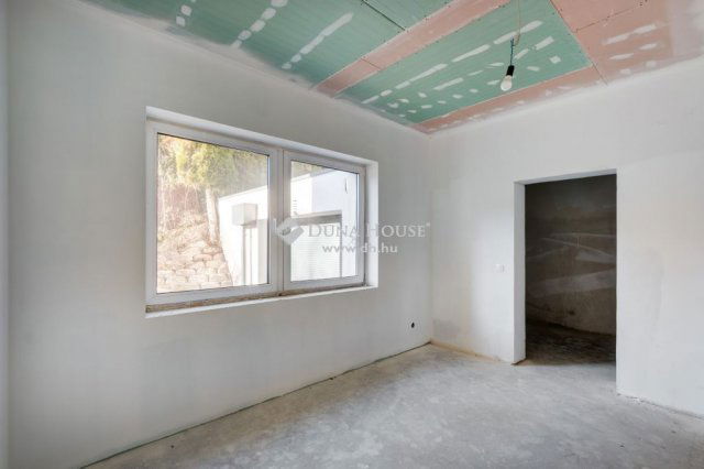 Eladó családi ház, Budapesten, XII. kerületben 838.2 M Ft