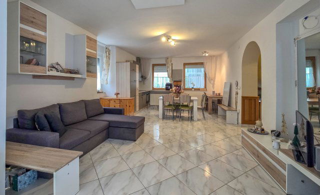 Eladó sorház, Sopronban 119.9 M Ft, 4 szobás