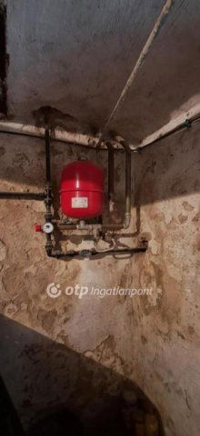 Eladó téglalakás, Salgótarjánban 17.9 M Ft, 3 szobás