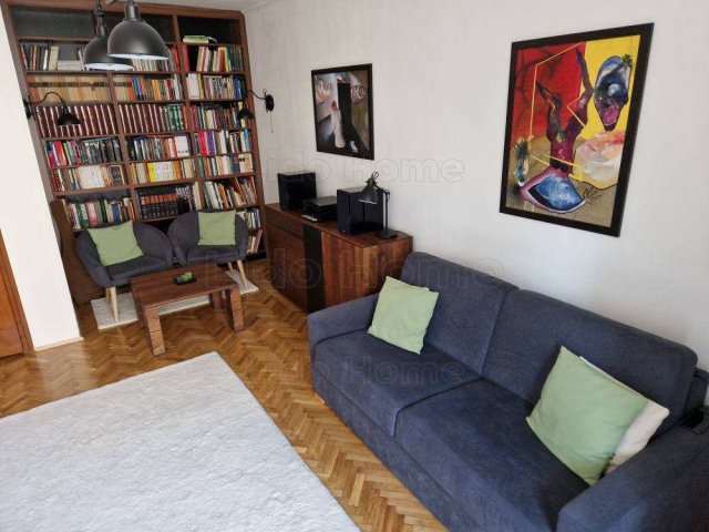 Eladó téglalakás, Székesfehérvárott 60 M Ft, 2 szobás